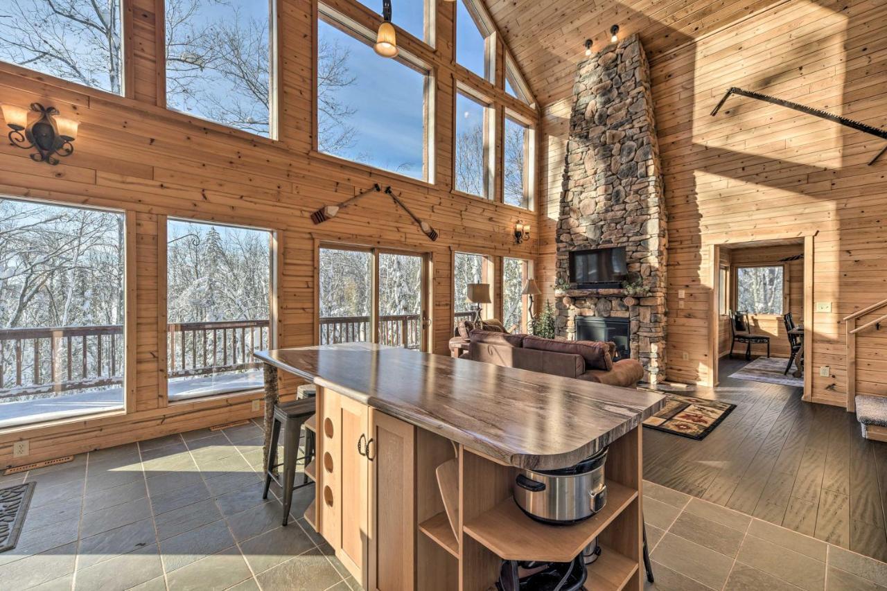 Scenic Hayward Lake View Retreat With Fire Pit Exterior foto